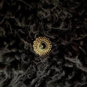 14kt Yellow Gold Afghan with Reverse Setting Black Diamond threadless end.